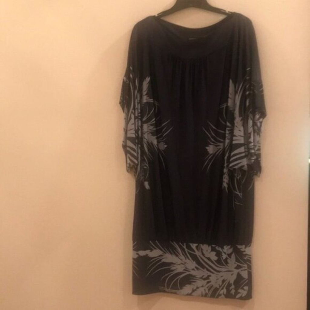 Bcbgmaxazria Womenâs Navy & Gray Floral Batwing Dress | Size M